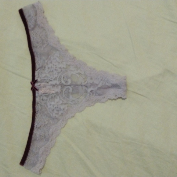 Victoria's Secret Panty Bundle - Picture 4 of 9